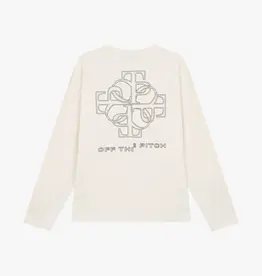 Off the pitch Locket Long Sleeved Tee
