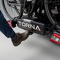 Torna TORNA Lift 2 - Inclusief uitschuifbare oprijgoot - Trekhaak Fietsendrager - 2 E-bikes Opvouwbaar - Kantelbaar tot 90 graden  - MODEL 2027!!