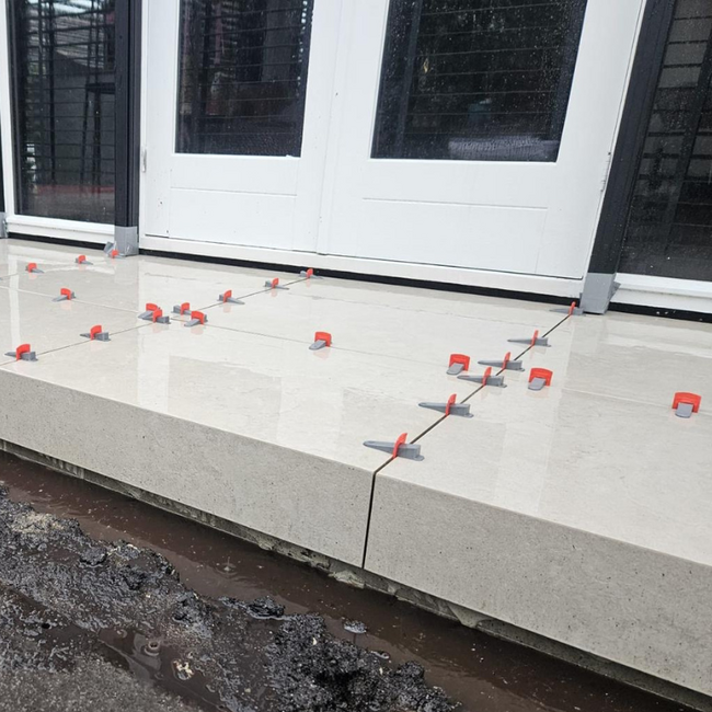 Straxxo ® Maxi XL 3 mm.  levelling clips 400 stuks. Tegeldikte 3 cm.