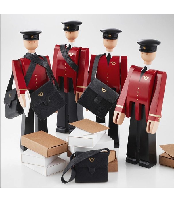 Kay Bojesen  Postman Einar, gelakt beuken