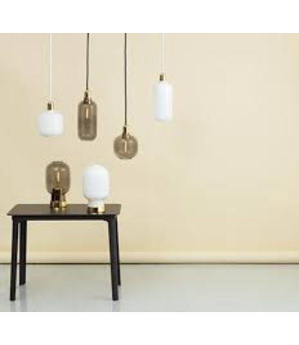 Normann Copenhagen  Normann Copenhagen - Amp tafellamp messing/gerookt glas