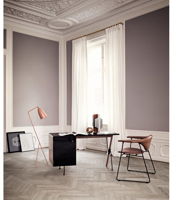 Gubi  Grossman Desk 62 black, matte American walnut
