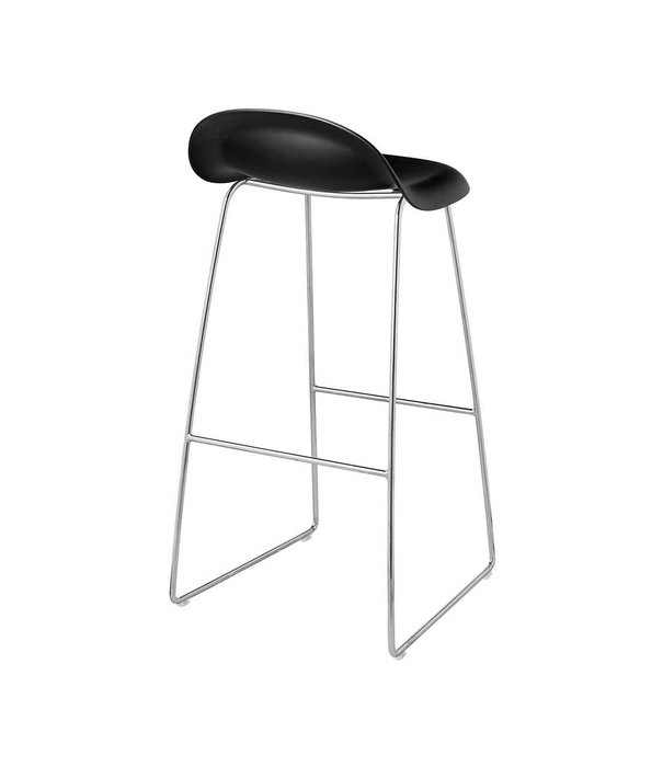 Gubi  Gubi - 3D Bar Stool black shell - sledge chrome base