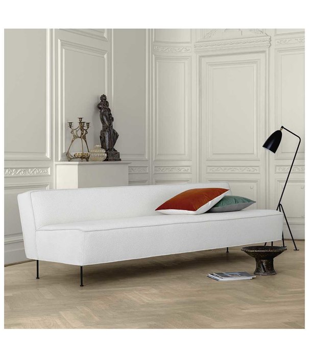 Gubi  Gubi - Modern Line Sofa L180 cm.