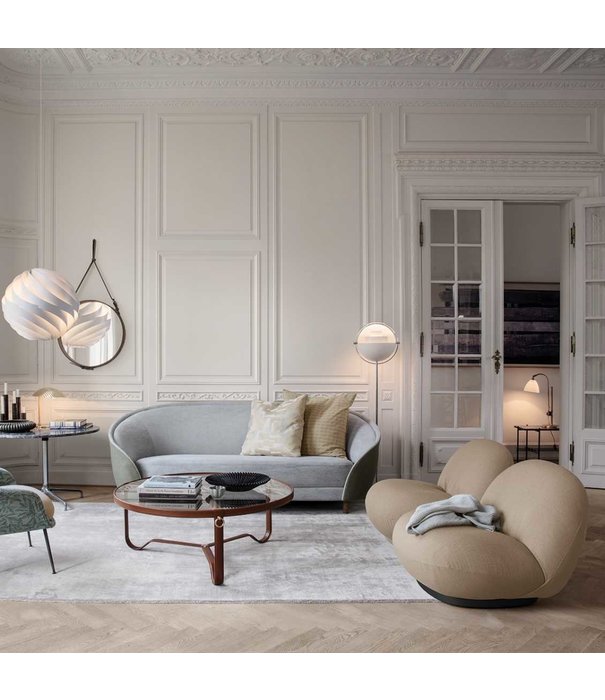 Gubi  Gubi Multi-Lite Floor Lamp