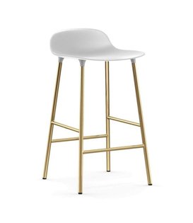 Normann Copenhagen - Form barkruk low messing poten 65 cm.