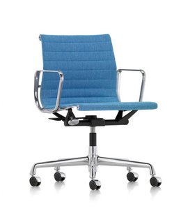 Vitra - Aluminium Chair EA 117 back half high, swivel with castors