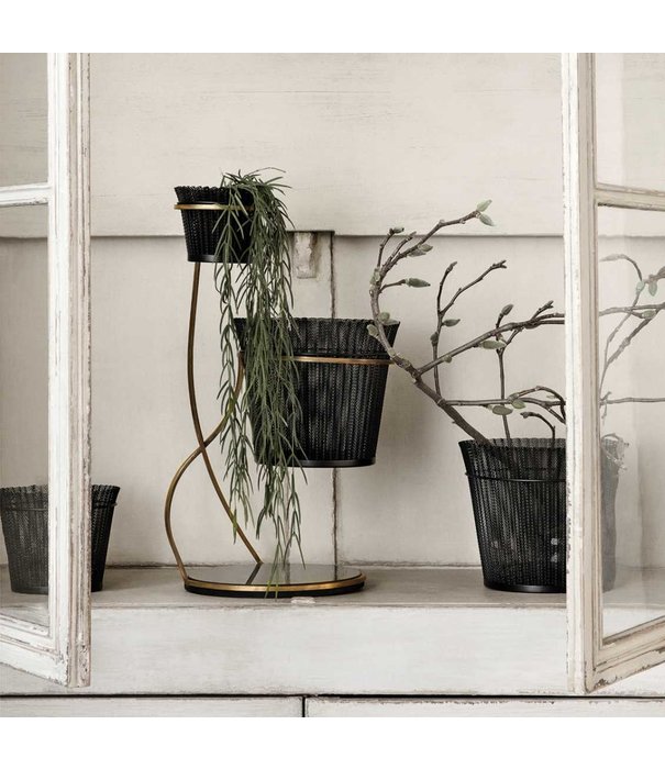 Gubi  Gubi - Matégot flowerpot