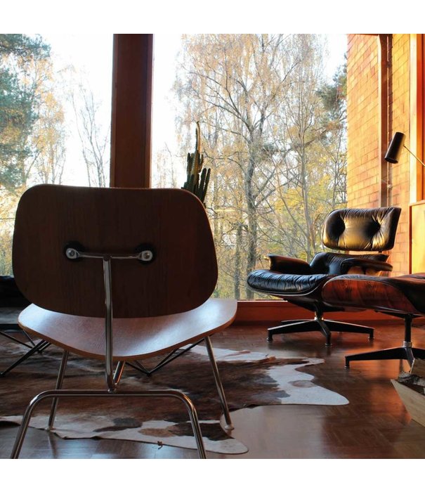 Vitra  Vitra - Eames LCM lounge stoel