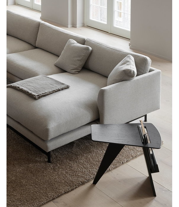 Fredericia  Model 6500, Magazine side table