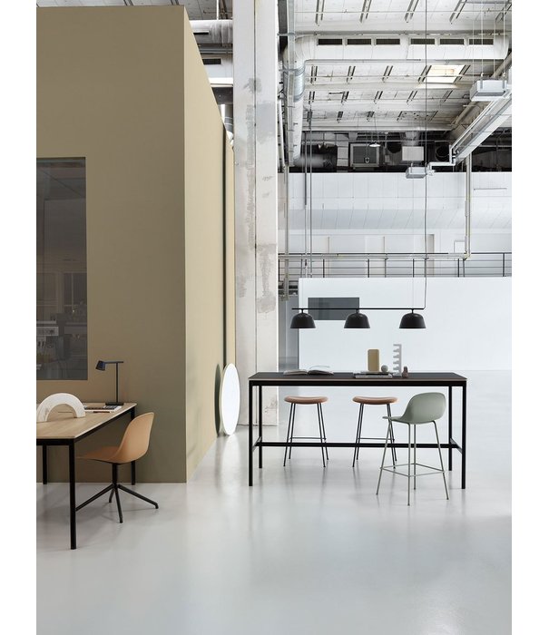 Muuto  Muuto Fiber Bar Stool ochre, tube base