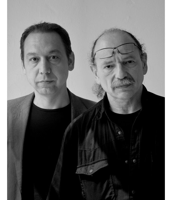 Muuto  Muuto Fiber Bar Stool ochre, tube base