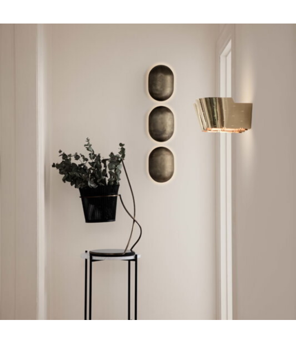Gubi  Gubi Tynell Collection 9464 Wall Lamp brass