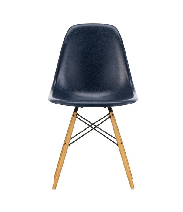 Vitra  Vitra Eames Fiberglass Stoel DSW,  esdoorn goud onderstel