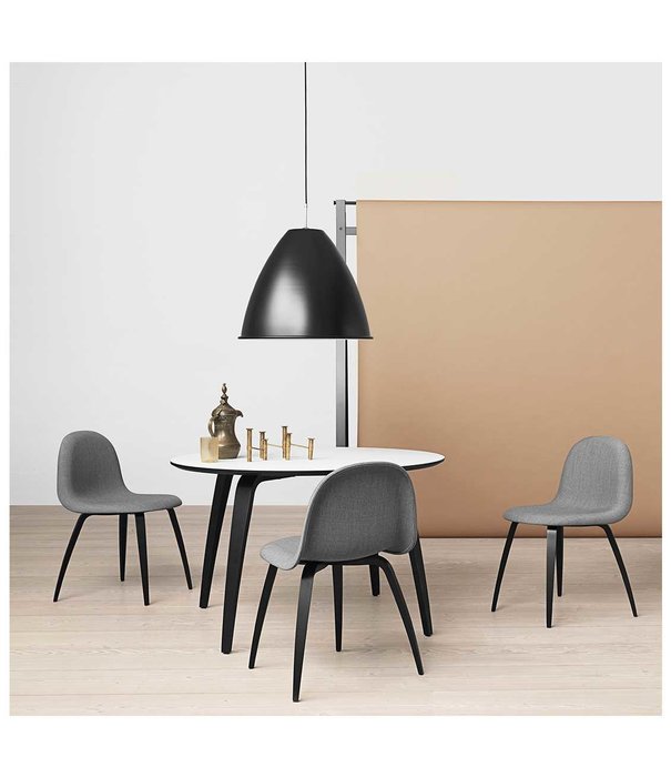 Gubi  Gubi Dining Eettafel Rond walnoot Ø120