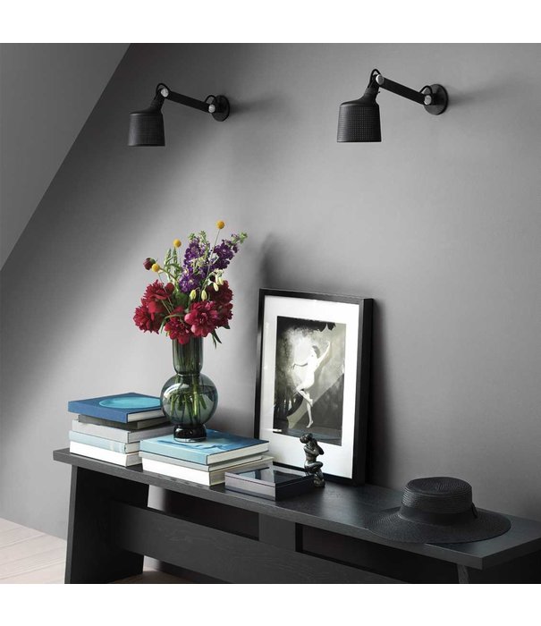 Vipp  Vipp 523 Wall Lamp small