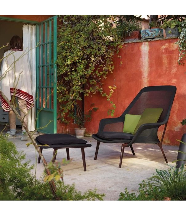 Vitra  Vitra  Slow Chair & Ottoman  knit, deep black base
