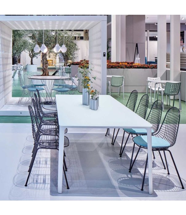 Vitra  Vitra Eames DKR Wire Chair black