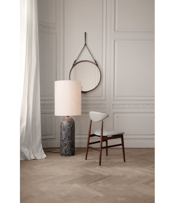 Gubi  Gubi - Gravity vloerlamp XL high - zwart marmer