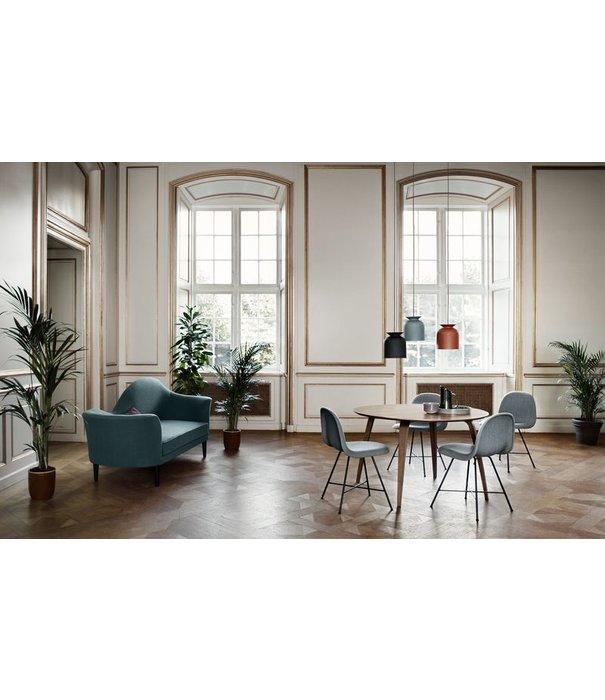 Gubi  Gubi dining table round marble Ø130