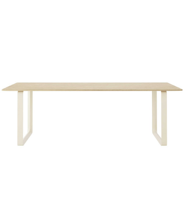 Muuto  Muuto 70/70 Eettafel massief eiken 225cm