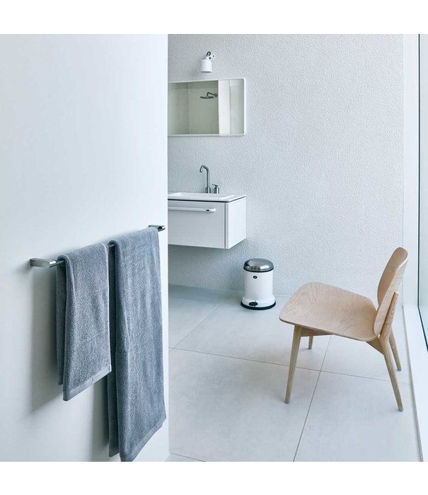 Vipp  Vipp 8 Towel Bar Stainless Steel