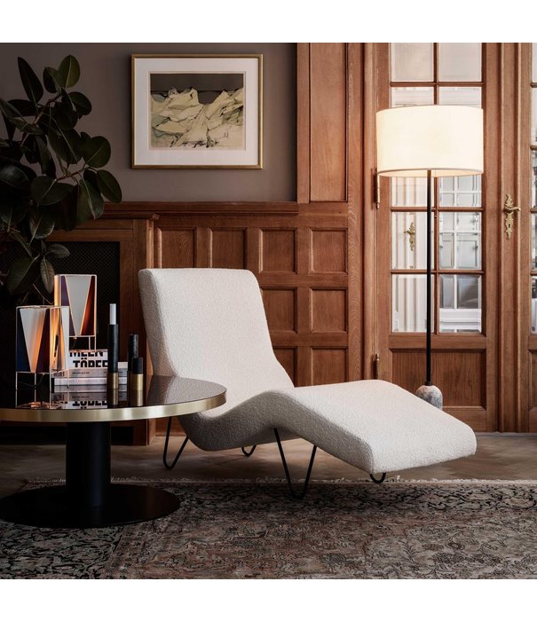 Gubi  Gubi GMG Chaise Longue Karakorum 01, black base