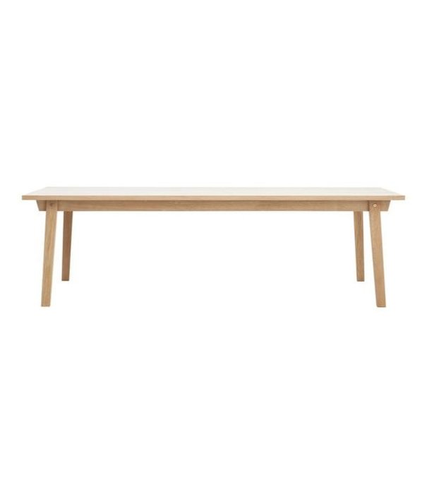 Normann Copenhagen  Normann Copenhagen -Slice dining table oak