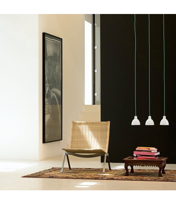 Louis Poulsen  Louis Poulsen - Toldbod 170 hanglamp zwart