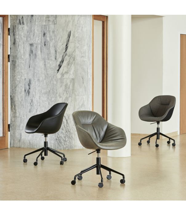 Hay  AAC 153  Soft Chair leather, 5 star swivel with castors / gas lift