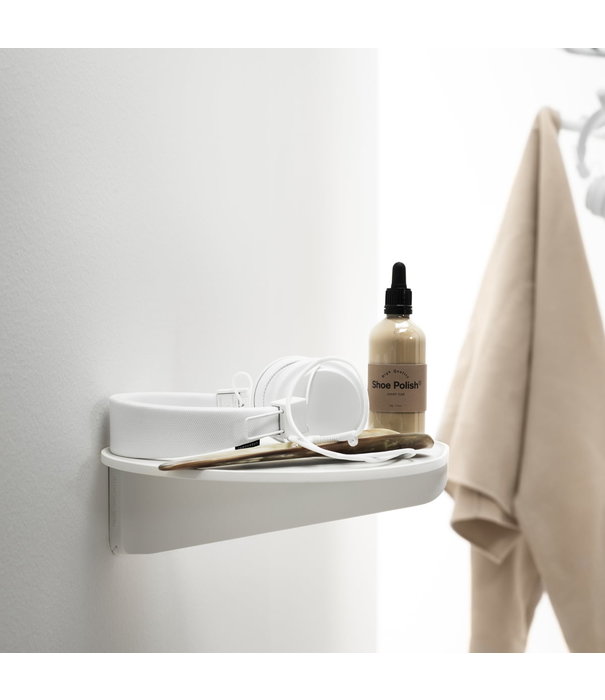 String   String  Museum Wandplank