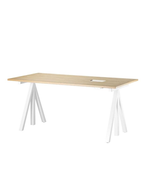 String  String - Work Desk 140 cm. - height adjustable