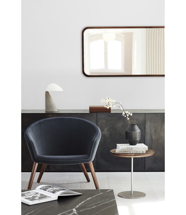 Fredericia  Fredericia - Model 8110 Fellow lamp