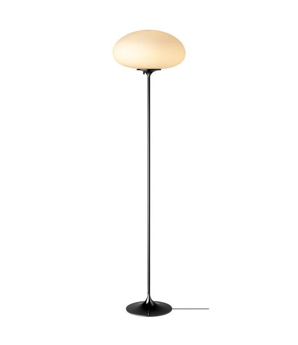 Gubi  Gubi - Stemlite floor lamp black chrome H150 cm.