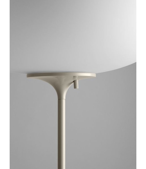 Gubi  Stemlite Floor Lamp pebble grey H150 cm.