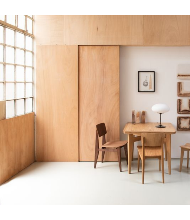 Gubi  Gubi - Stemlite tafellamp zwart rood, frosted glas H70