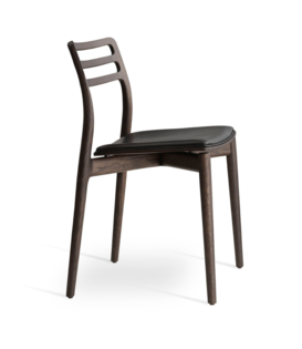 Vipp 481 Cabin Eetkamerstoel  donker eiken, zwart leer