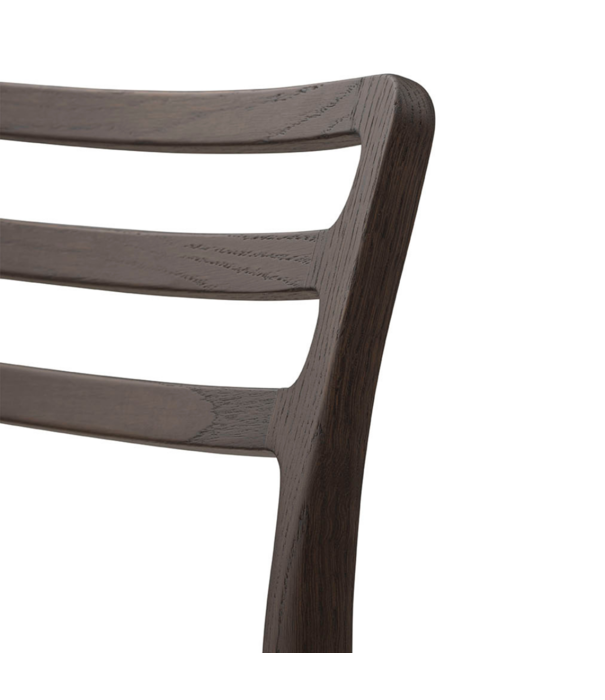 Vipp  Vipp - 481 Cabin chair dark oak - black leather seat