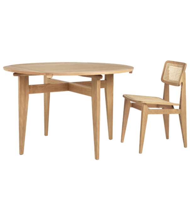 Gubi  Gubi B -table dining table oak, extendable top