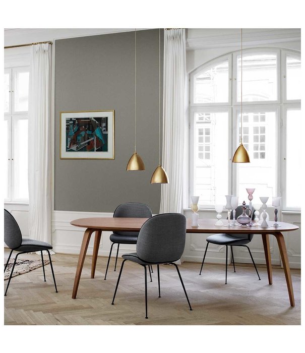 Gubi  Gubi Elliptical Eettafel walnoot 230 x 120