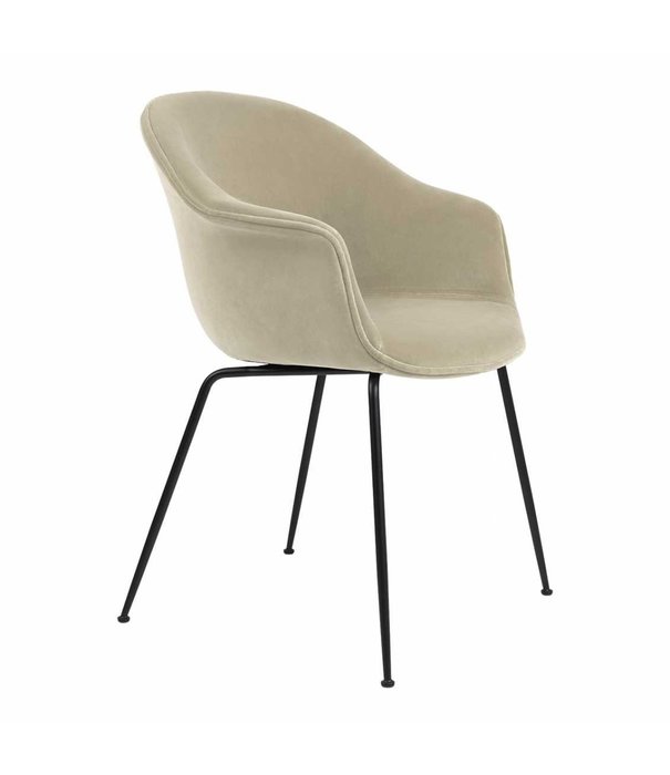 Gubi  Gubi - Bat dining chair fully upholstered - black conic base