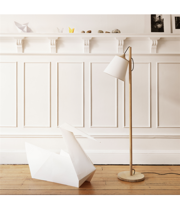 Muuto Pull Vloerlamp eiken