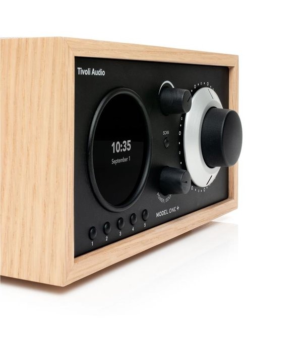 Tivoli Audio  Tivoli Audio - Model one plus radio - DAB, FM, BT, Clock