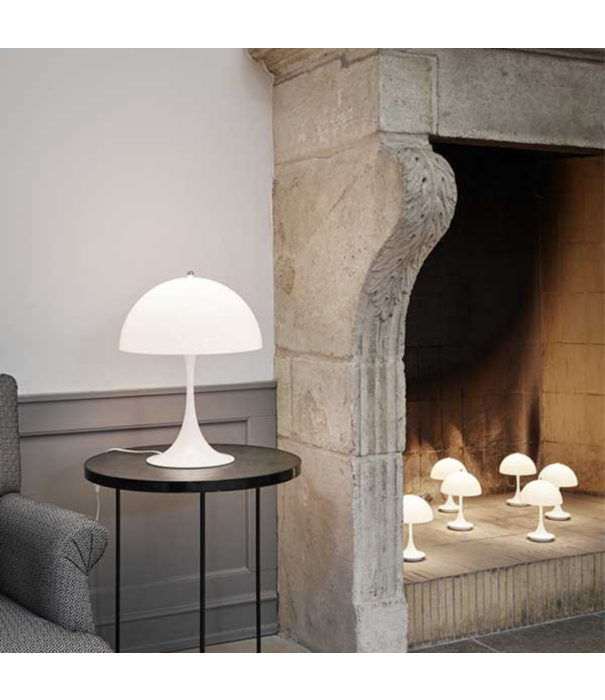 Louis Poulsen  Louis Poulsen - Panthella 320 tafellamp wit opaal acryl