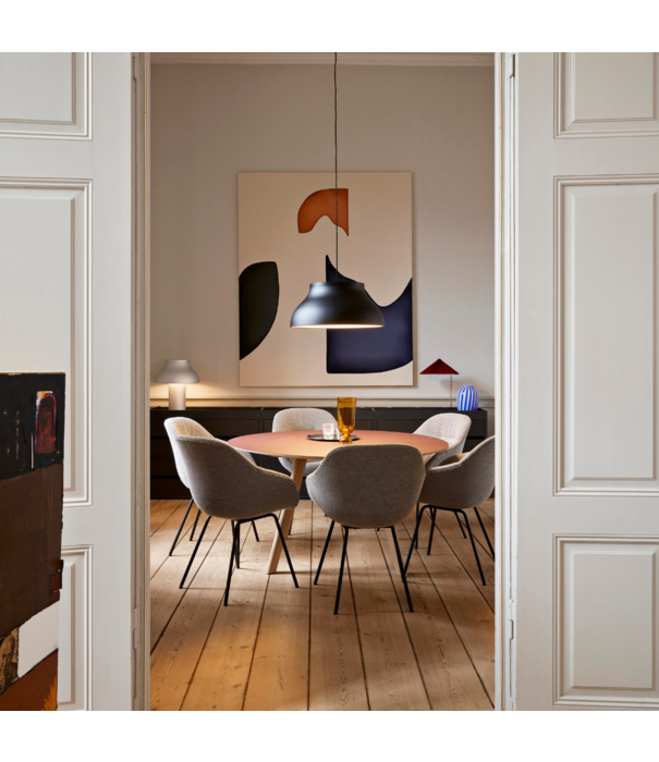 Hay  CPH 25 Eettafel Rond eiken Ø140