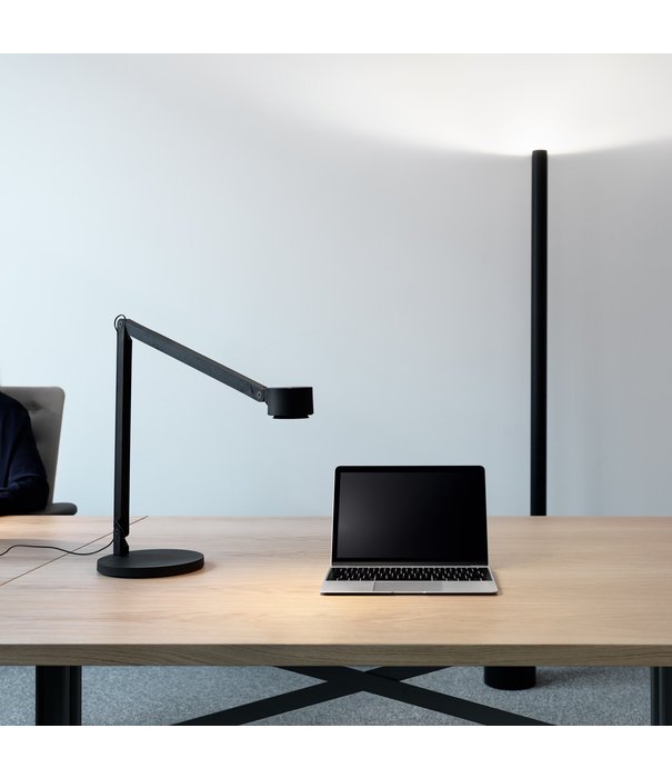 Wastberg  Wästberg - W127 Winkel B2 desk lamp - 2 arm