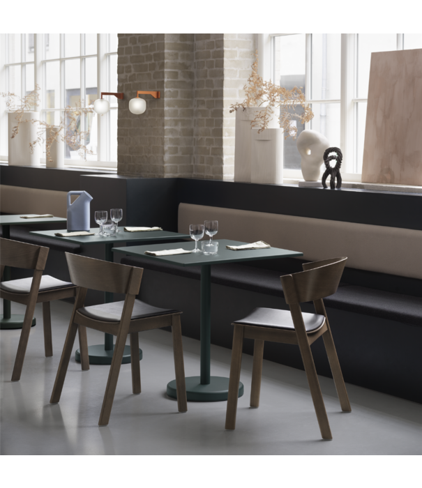 Muuto  Muuto Outdoor - Linear Steel Café table 70 x 70