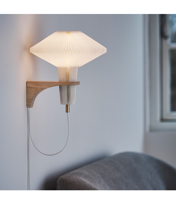 Le klint  Le Klint: The Mushroom 204 wall lamp