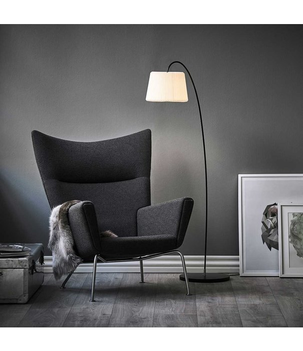 Le klint  Model 320 Snowdrop Floor Lamp