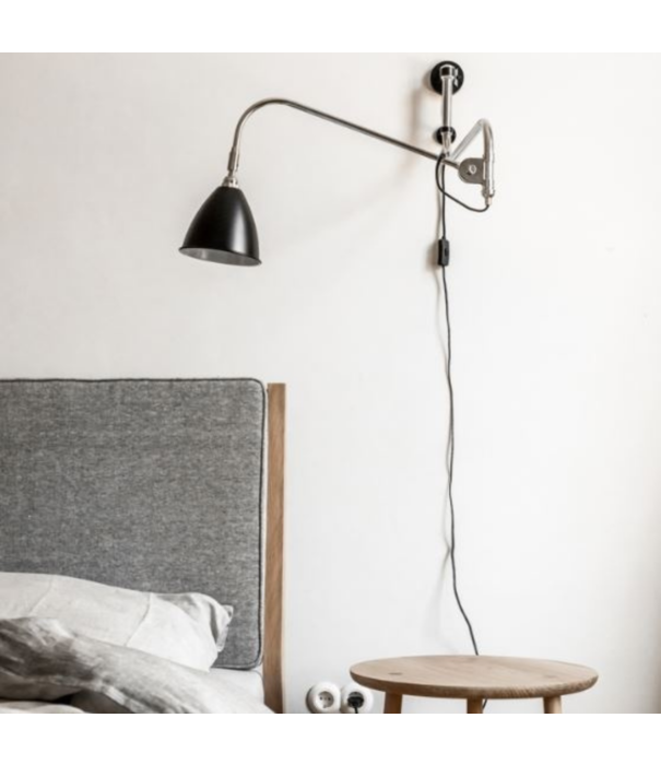 Gubi  Gubi - BL 10 wall lamp - Ø16 - chrome base